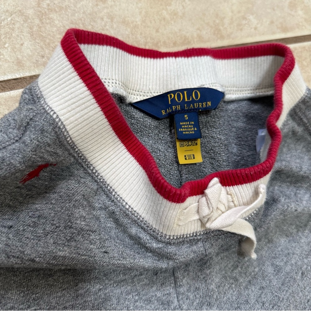 Polo Ralph Lauren Grey with Red Accents Jogging style sweatpants. Size 5t. EUC